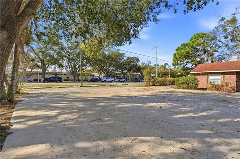 2300 Cannon Terrace NW Winter Haven FL 33881