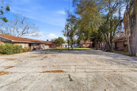 2300 Cannon Terrace NW Winter Haven FL 33881