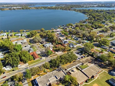 2300 Cannon Terrace NW Winter Haven FL 33881