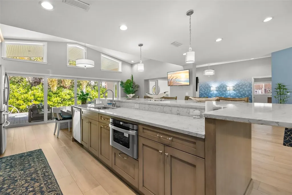 8 Ambleside Drive Belleair FL 33756