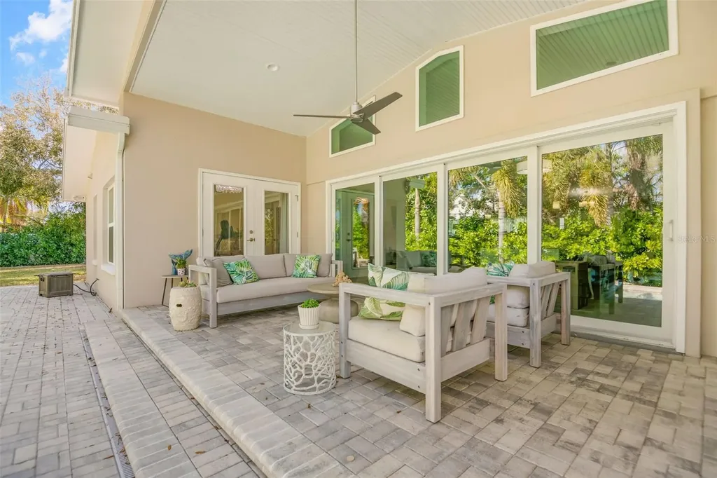 8 Ambleside Drive Belleair FL 33756