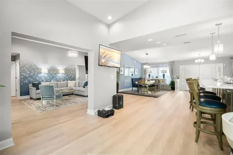 8 Ambleside Drive Belleair FL 33756