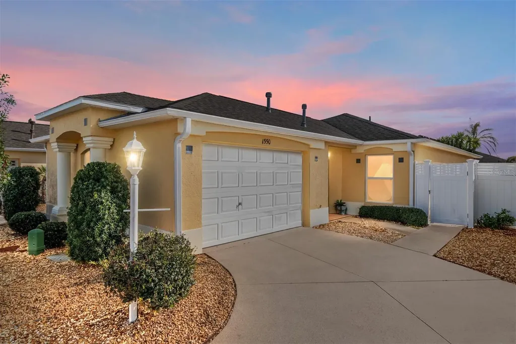 1550 Lime Grove Lane The Villages FL 32162