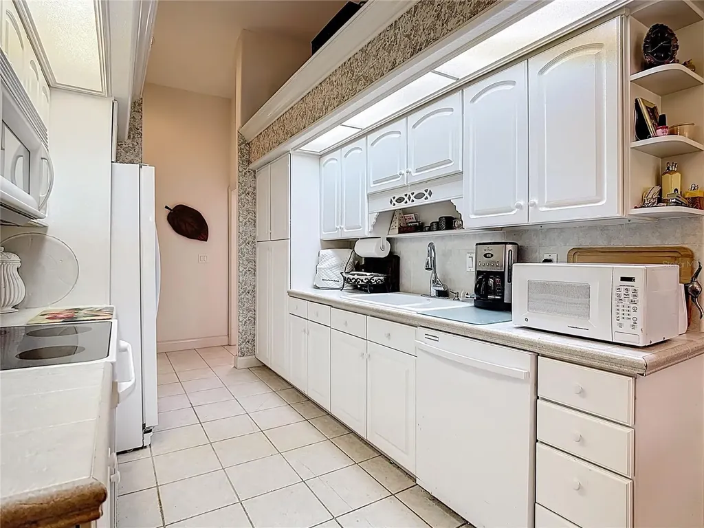 221 Golf Aire Boulevard Winter Haven FL 33884