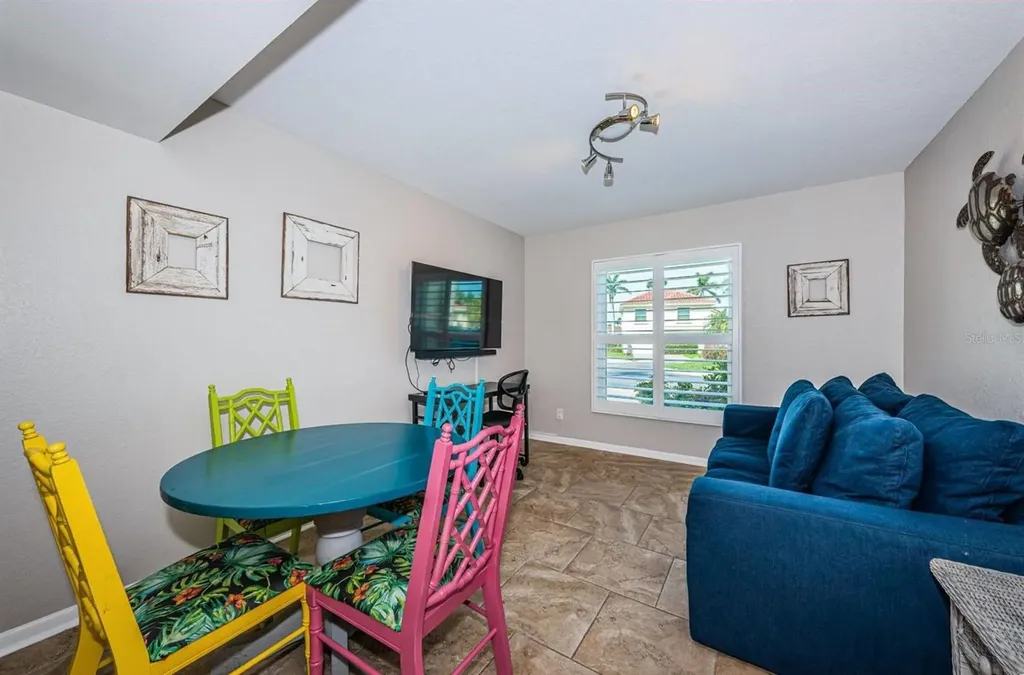6107 Mirada Circle St Petersburg FL 33715