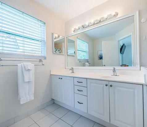 6107 Mirada Circle St Petersburg FL 33715