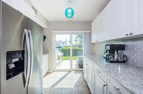 6107 Mirada Circle St Petersburg FL 33715