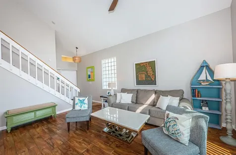 6107 Mirada Circle St Petersburg FL 33715