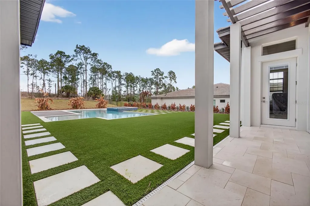 16130 Pendio Drive Bella Collina FL 34756