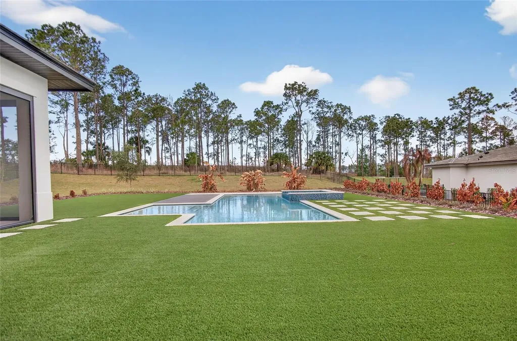 16130 Pendio Drive Bella Collina FL 34756