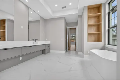 16130 Pendio Drive Bella Collina FL 34756