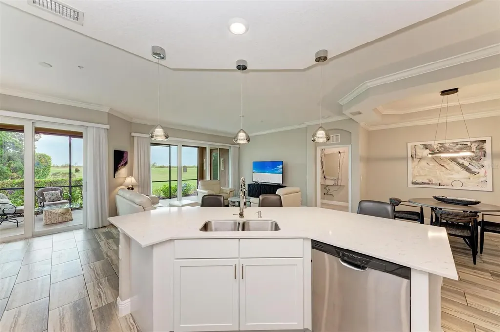 7374 Divot Loop Bradenton FL 34202
