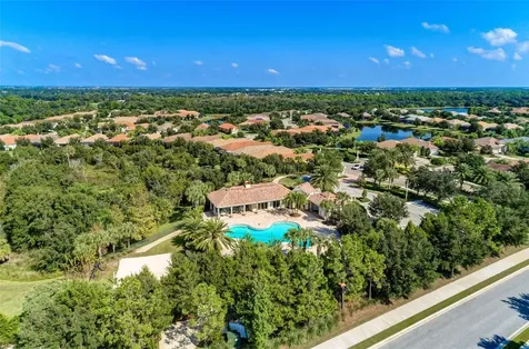 7374 Divot Loop Bradenton FL 34202