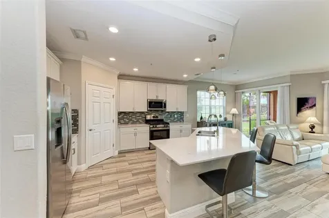 7374 Divot Loop Bradenton FL 34202