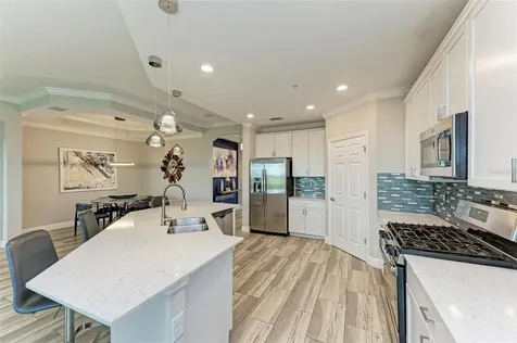 7374 Divot Loop Bradenton FL 34202