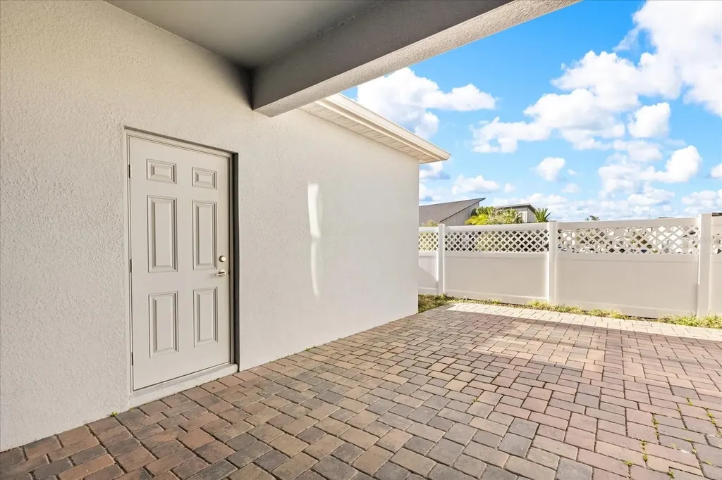 11904 Boldface Drive Orlando FL 32832