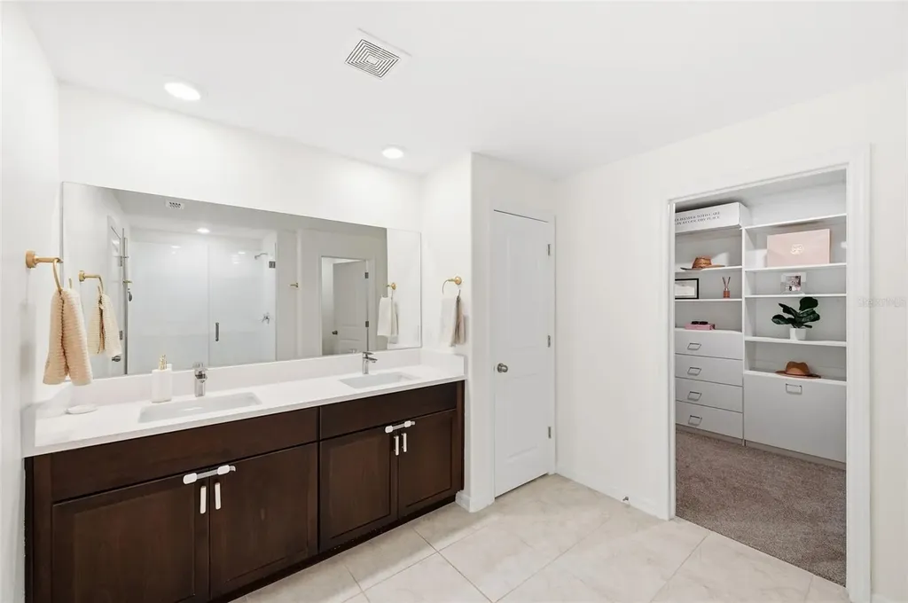 10387 Scarlet Skimmer Drive Riverview FL 33578