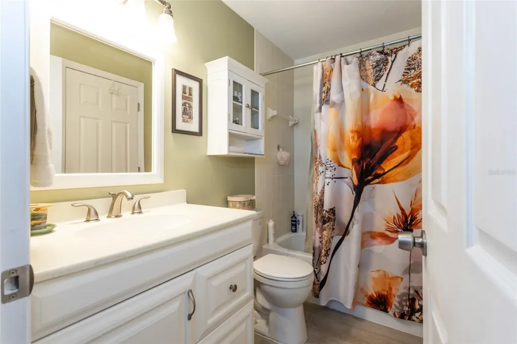 152 Grand Oaks Circle Daytona Beach FL 32114