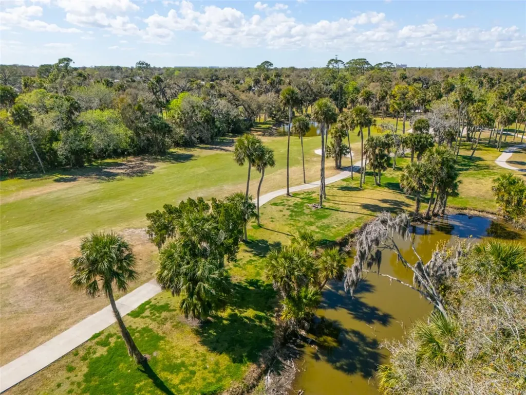 152 Grand Oaks Circle Daytona Beach FL 32114