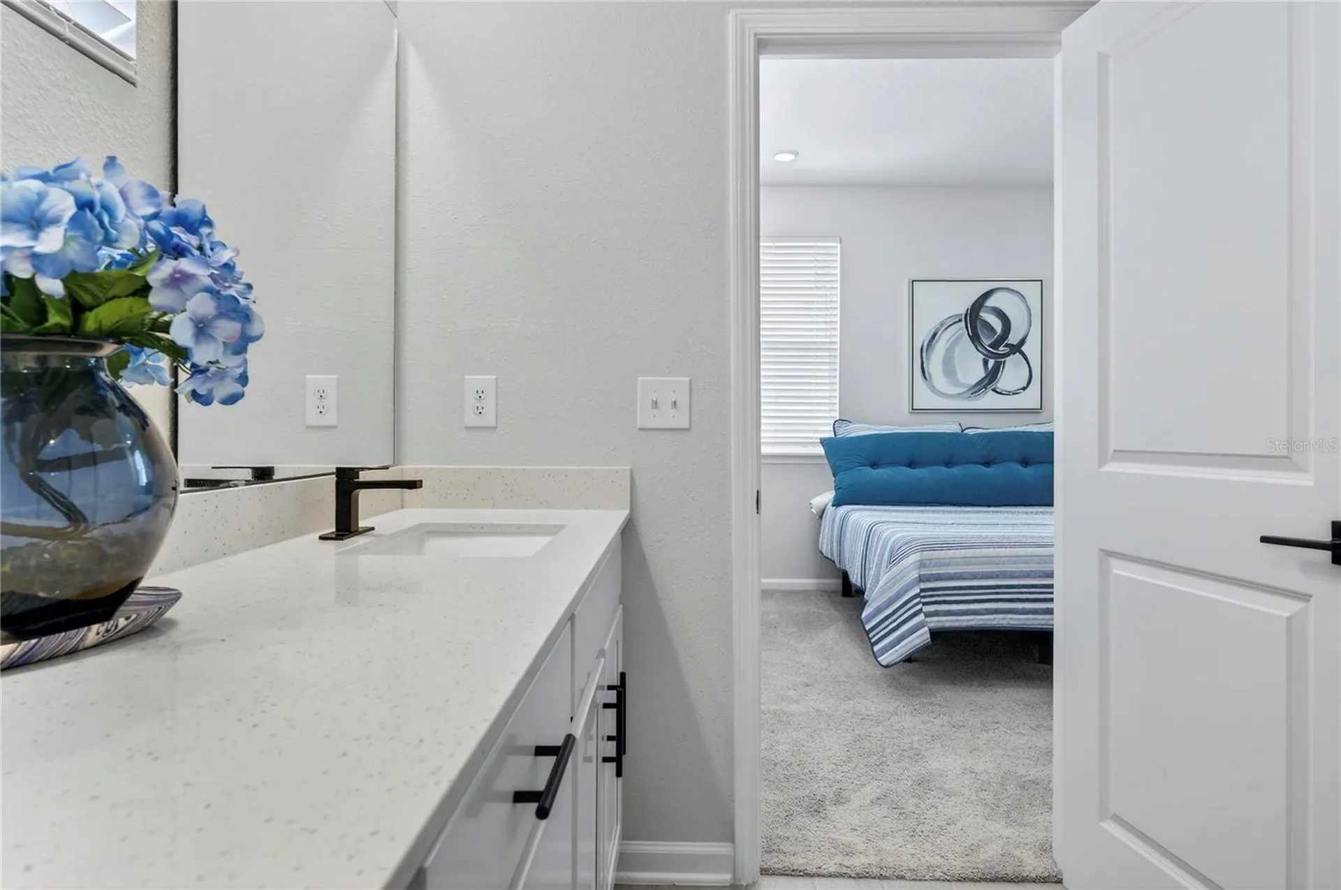 1096 Farwell Street Jacksonville FL 32204
