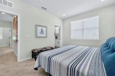 1096 Farwell Street Jacksonville FL 32204