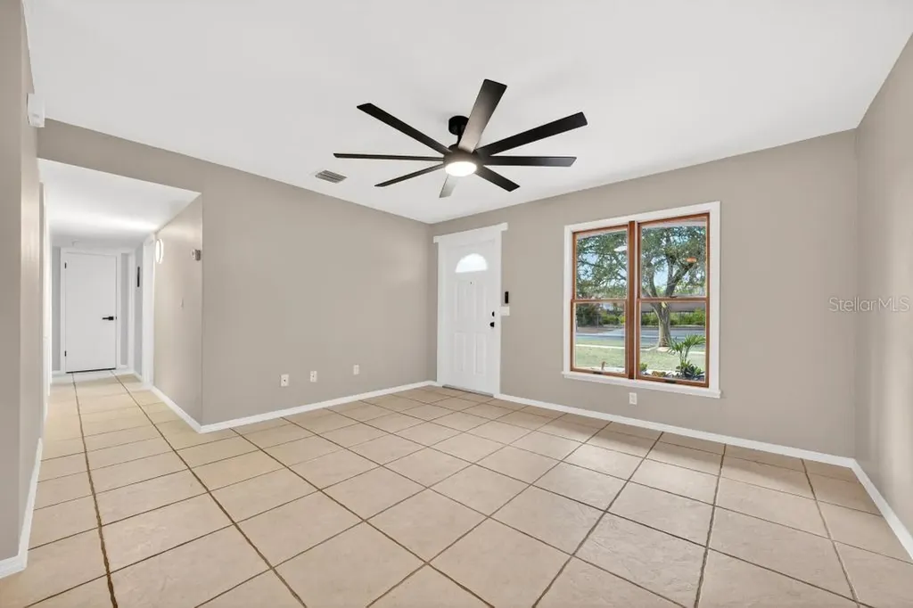 157 Alhambra Avenue Altamonte Springs FL 32714