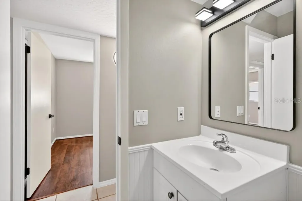157 Alhambra Avenue Altamonte Springs FL 32714