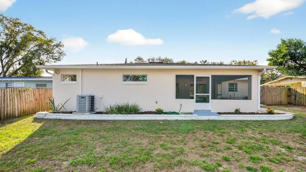 157 Alhambra Avenue Altamonte Springs FL 32714