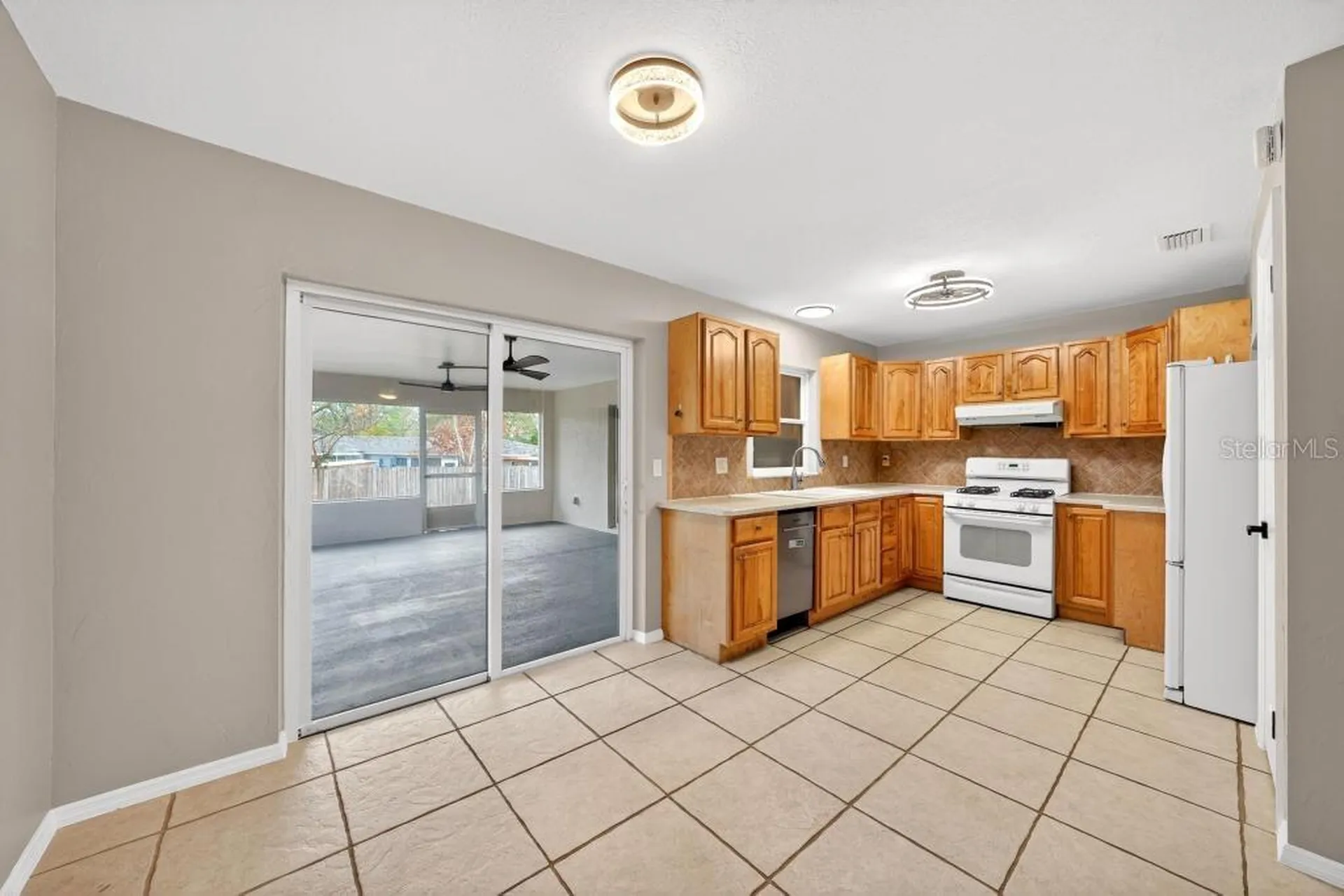 157 Alhambra Avenue Altamonte Springs FL 32714