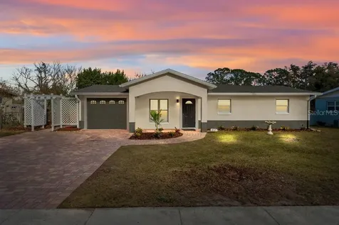 157 Alhambra Avenue Altamonte Springs FL 32714