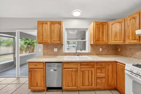 157 Alhambra Avenue Altamonte Springs FL 32714