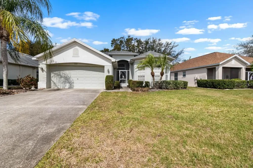 2113 Worthington Greens Drive Sun City Center FL 33573