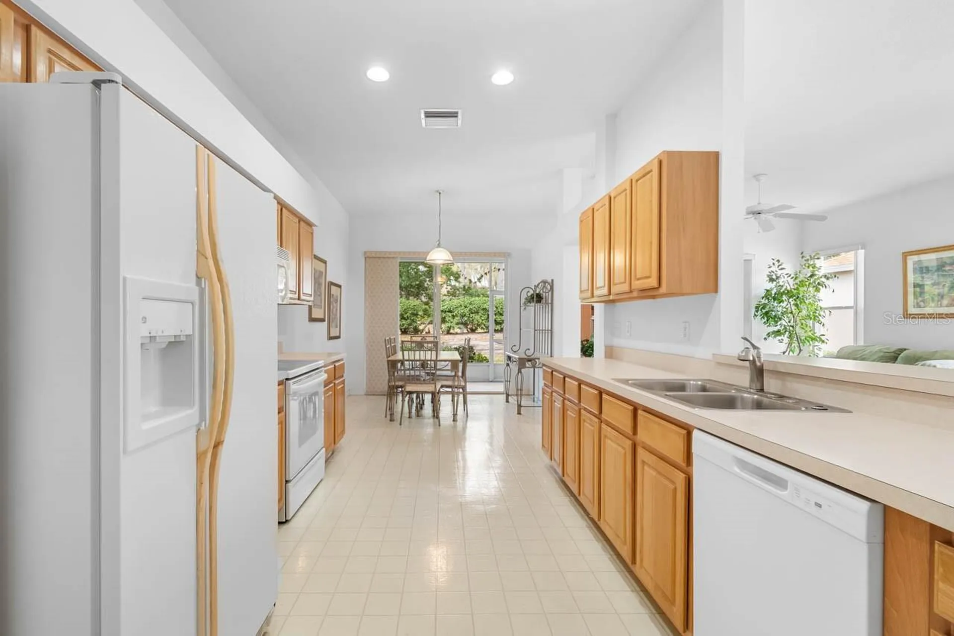 2113 Worthington Greens Drive Sun City Center FL 33573