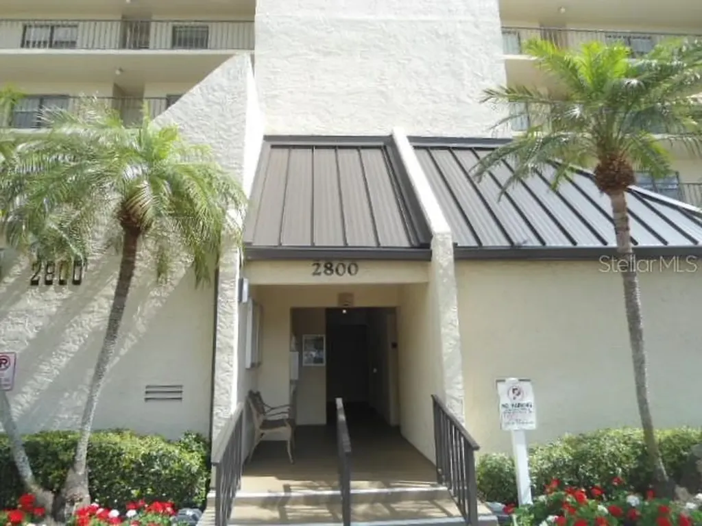 2800 Cove Cay Drive Clearwater FL 33760