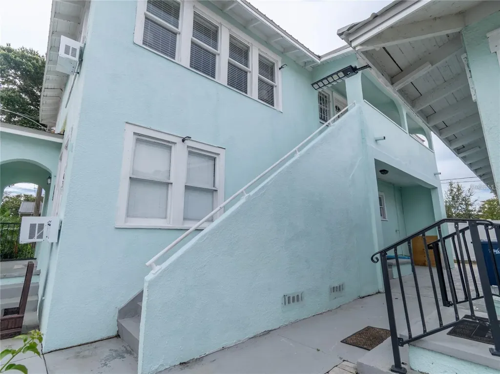 103 E Mohawk Avenue Tampa FL 33604