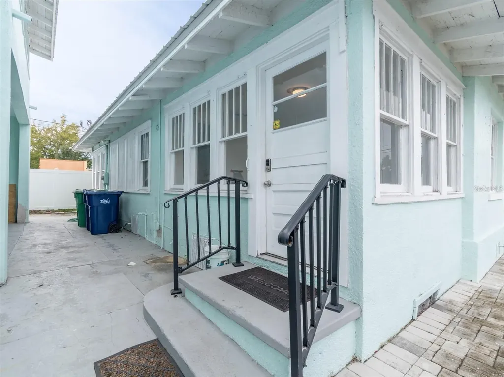 103 E Mohawk Avenue Tampa FL 33604