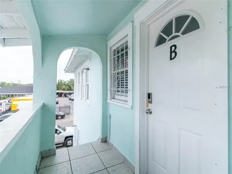 103 E Mohawk Avenue Tampa FL 33604