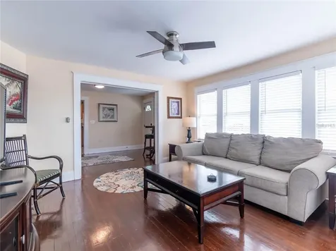103 E Mohawk Avenue Tampa FL 33604