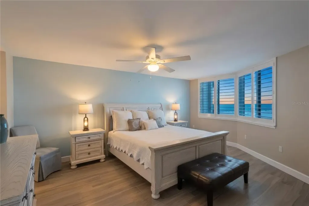 5880 Midnight Pass Road Sarasota FL 34242