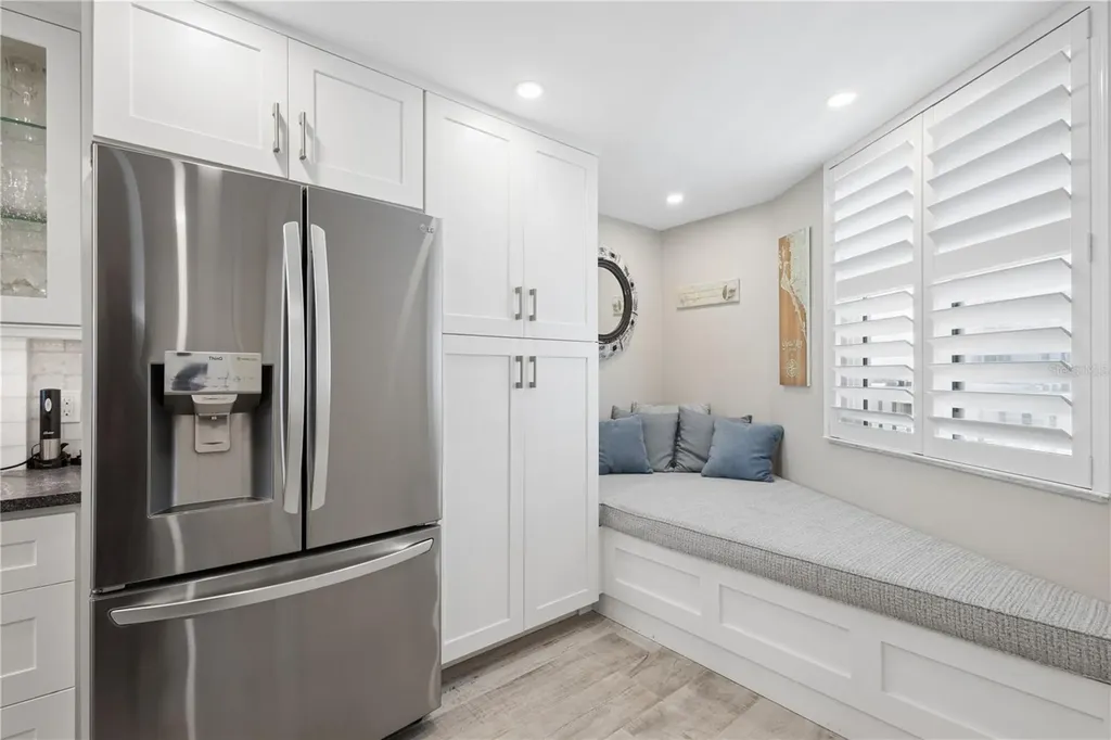 5880 Midnight Pass Road Sarasota FL 34242