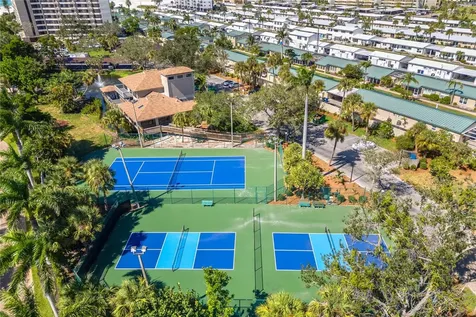 5880 Midnight Pass Road Sarasota FL 34242