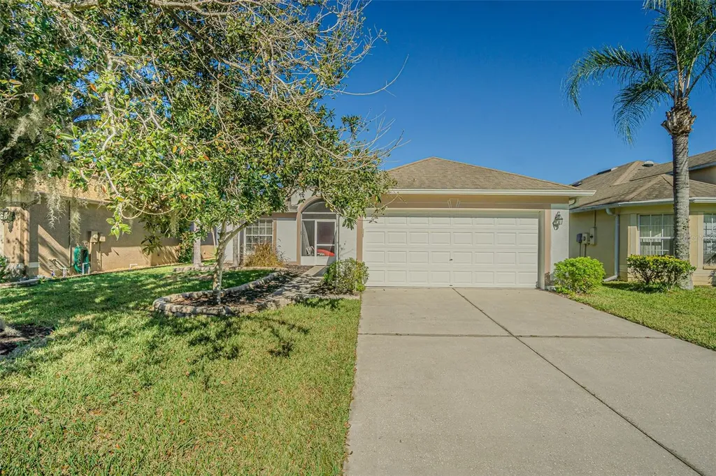 9608 Rolling Circle San Antonio FL 33576