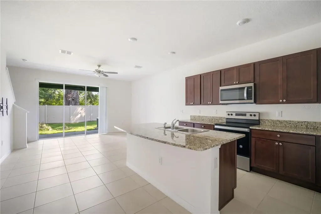 3119 Pleasant Willow Court Brandon FL 33511