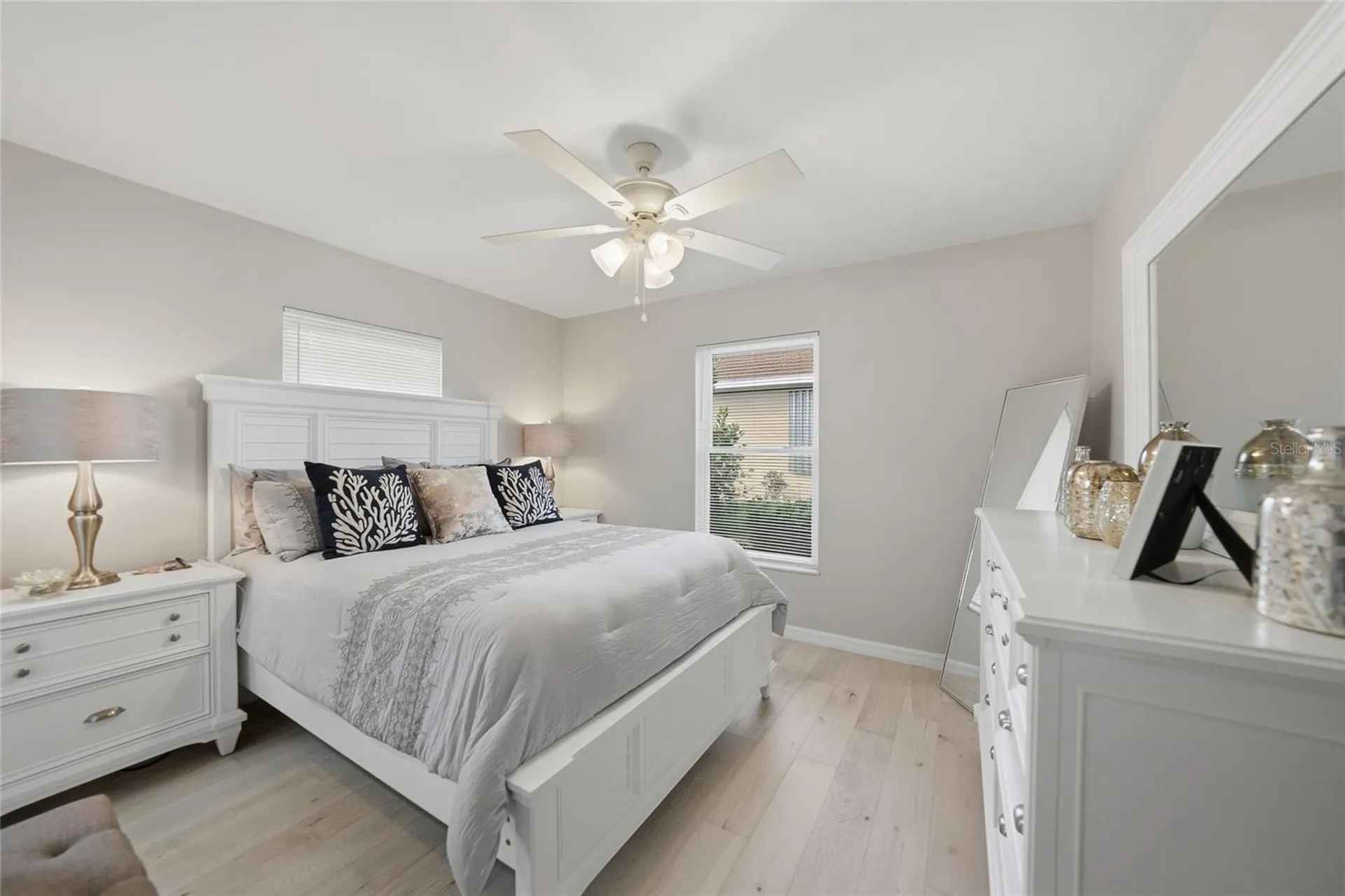 1120 SE 23rd Terrace Cape Coral FL 33990