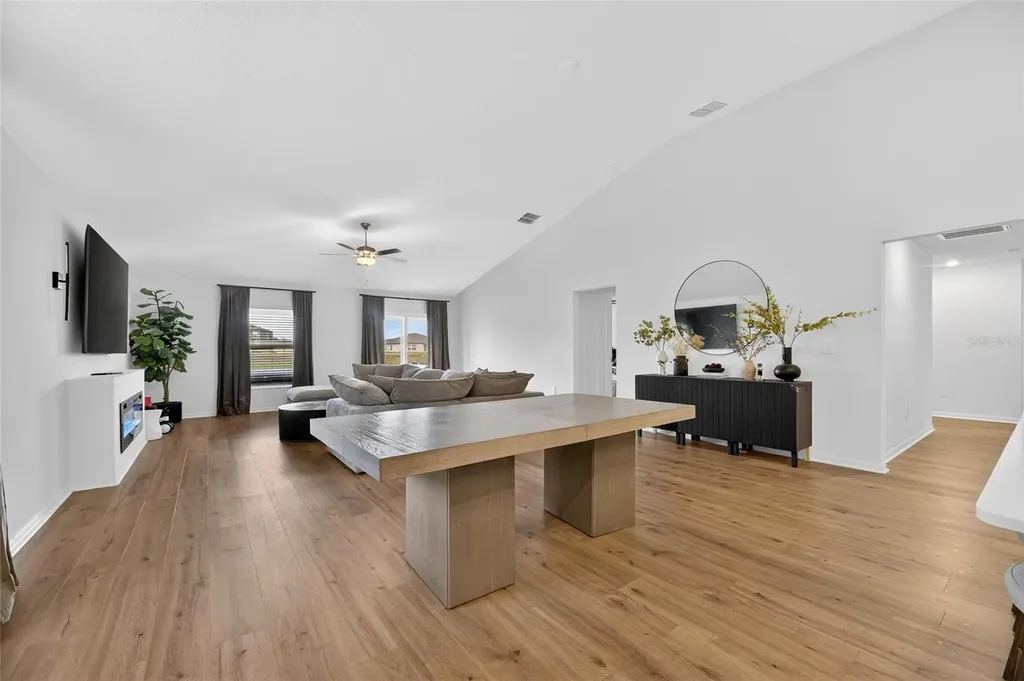 13054 Violet Flame Avenue Wimauma FL 33598