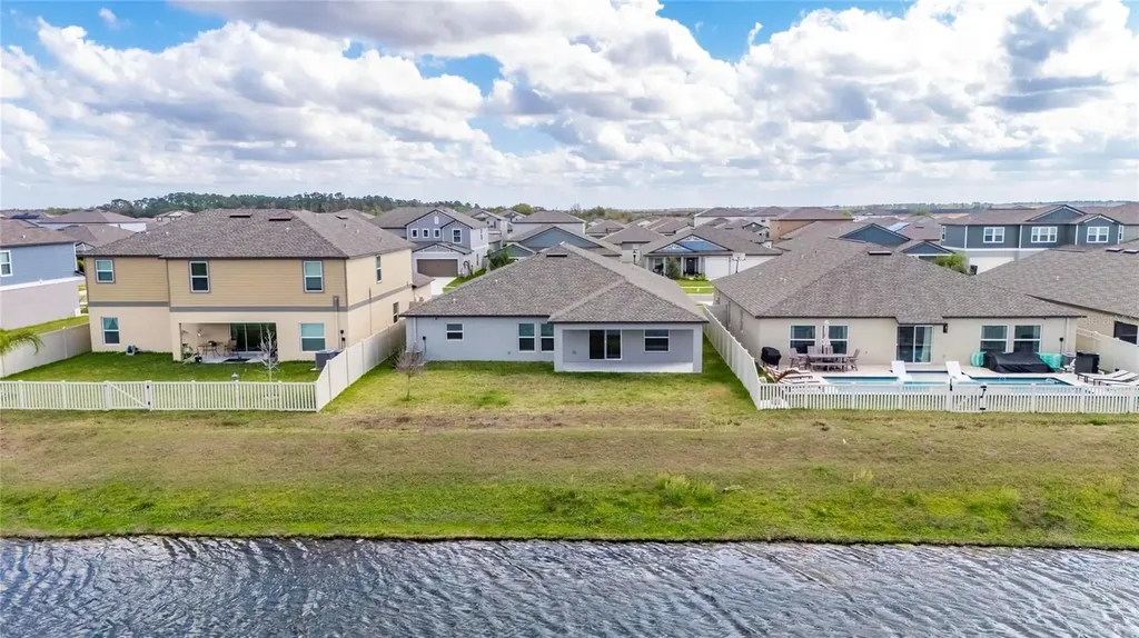 13054 Violet Flame Avenue Wimauma FL 33598