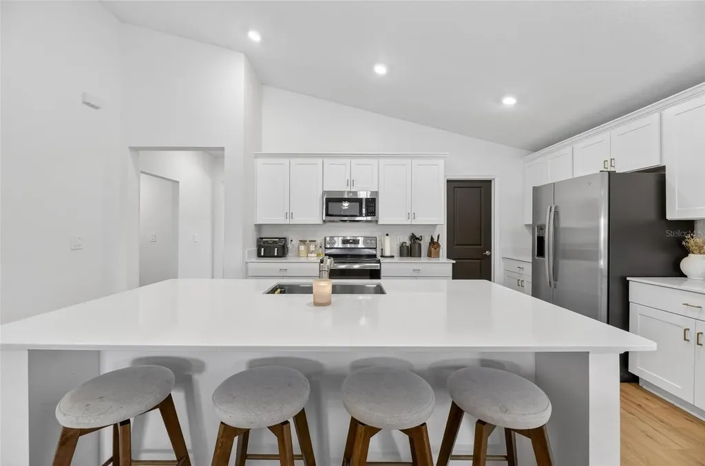 13054 Violet Flame Avenue Wimauma FL 33598