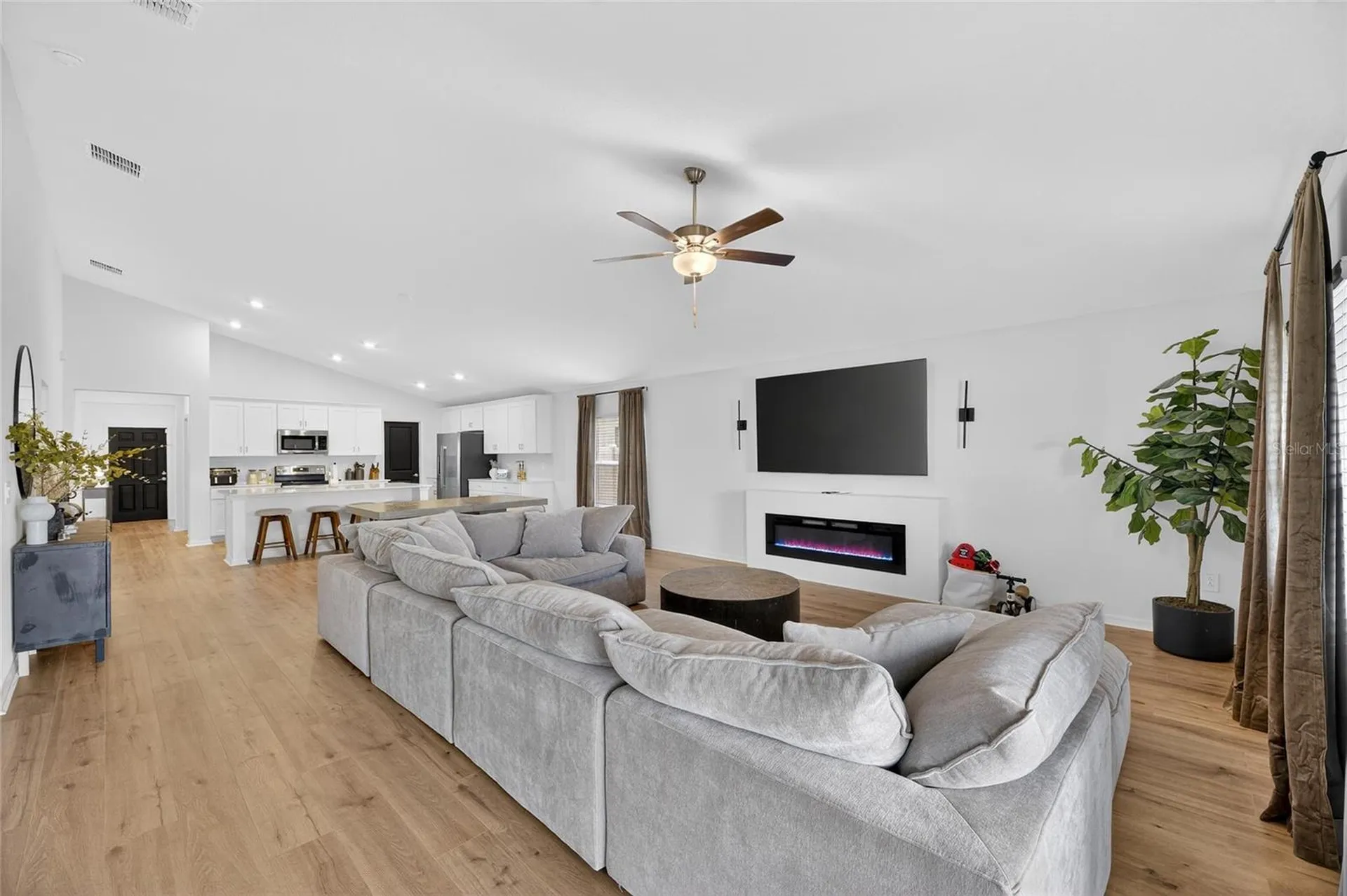 13054 Violet Flame Avenue Wimauma FL 33598