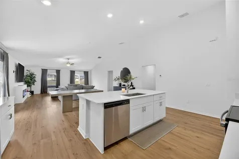 13054 Violet Flame Avenue Wimauma FL 33598