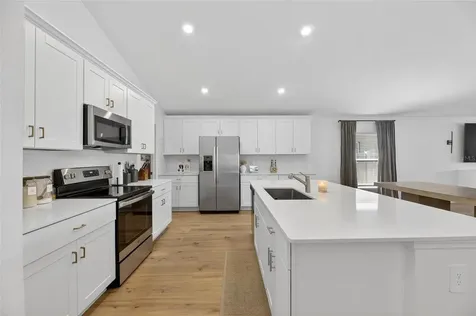 13054 Violet Flame Avenue Wimauma FL 33598